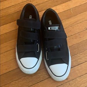 Size 7 Converse.